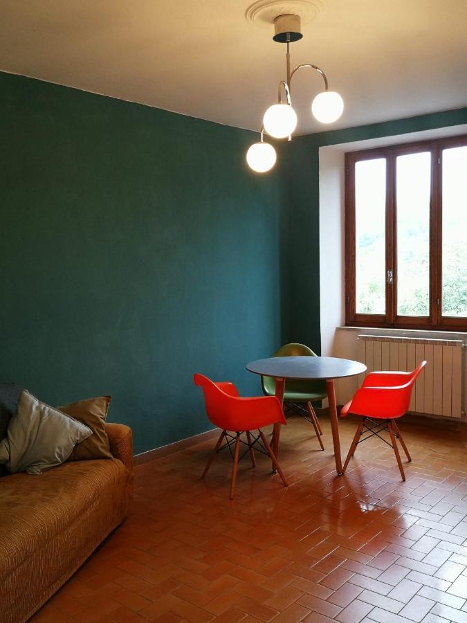Tuscany, Pontremoli, Italy Swallows Court Lovely Home Sleeps 2 To 4 People Eksteriør bilde