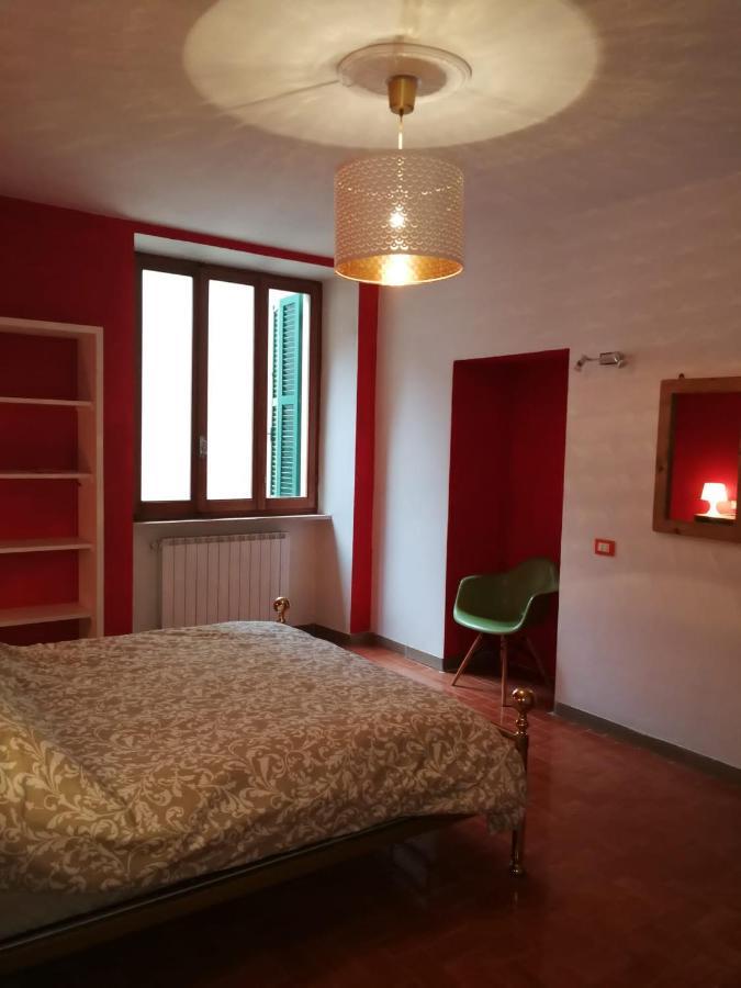 Tuscany, Pontremoli, Italy Swallows Court Lovely Home Sleeps 2 To 4 People Eksteriør bilde