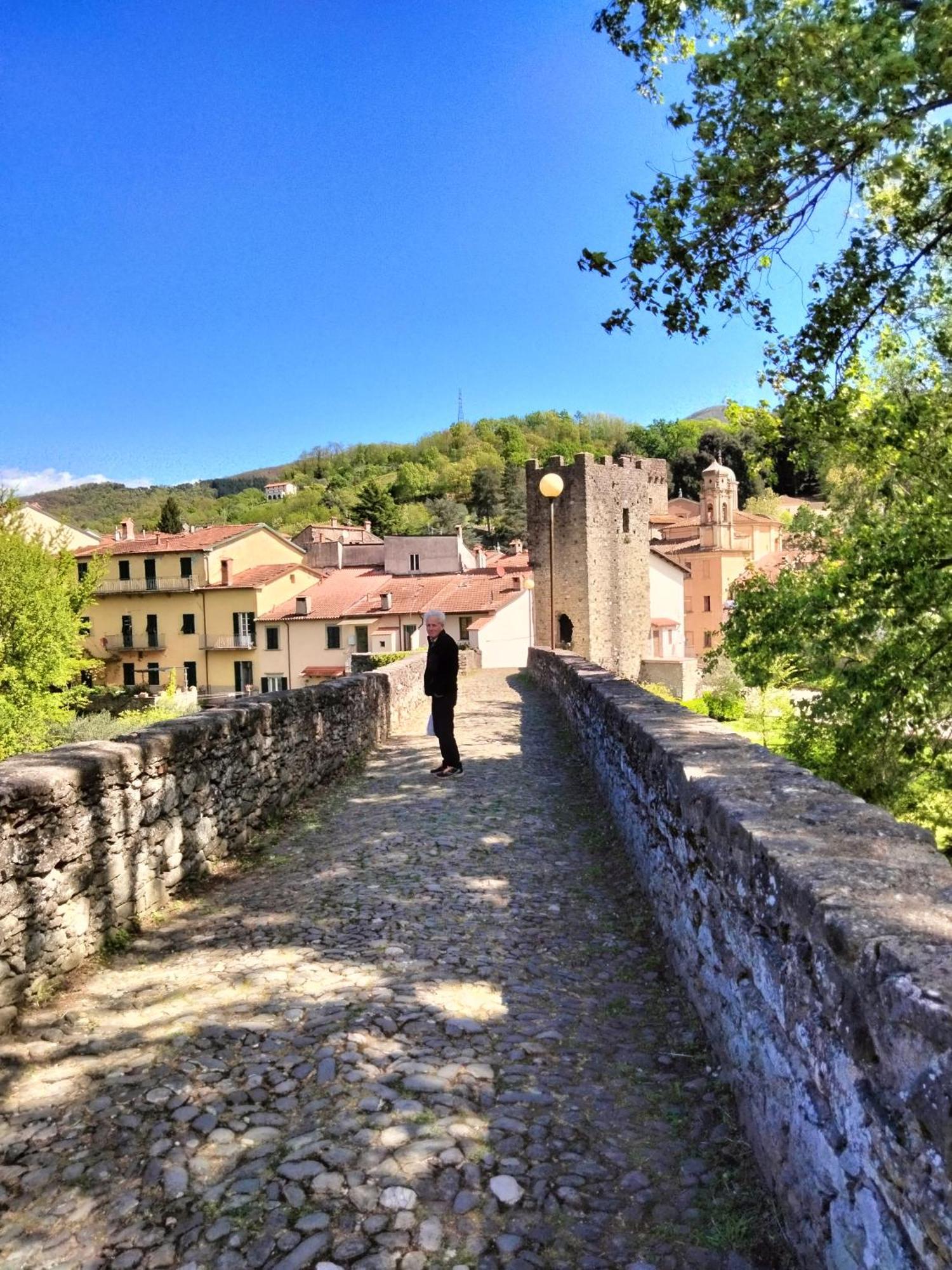 Tuscany, Pontremoli, Italy Swallows Court Lovely Home Sleeps 2 To 4 People Eksteriør bilde